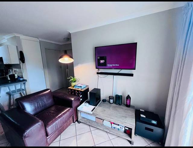 2 BEDROOM APARTMENT FOR SALE IN BLOEMHOF